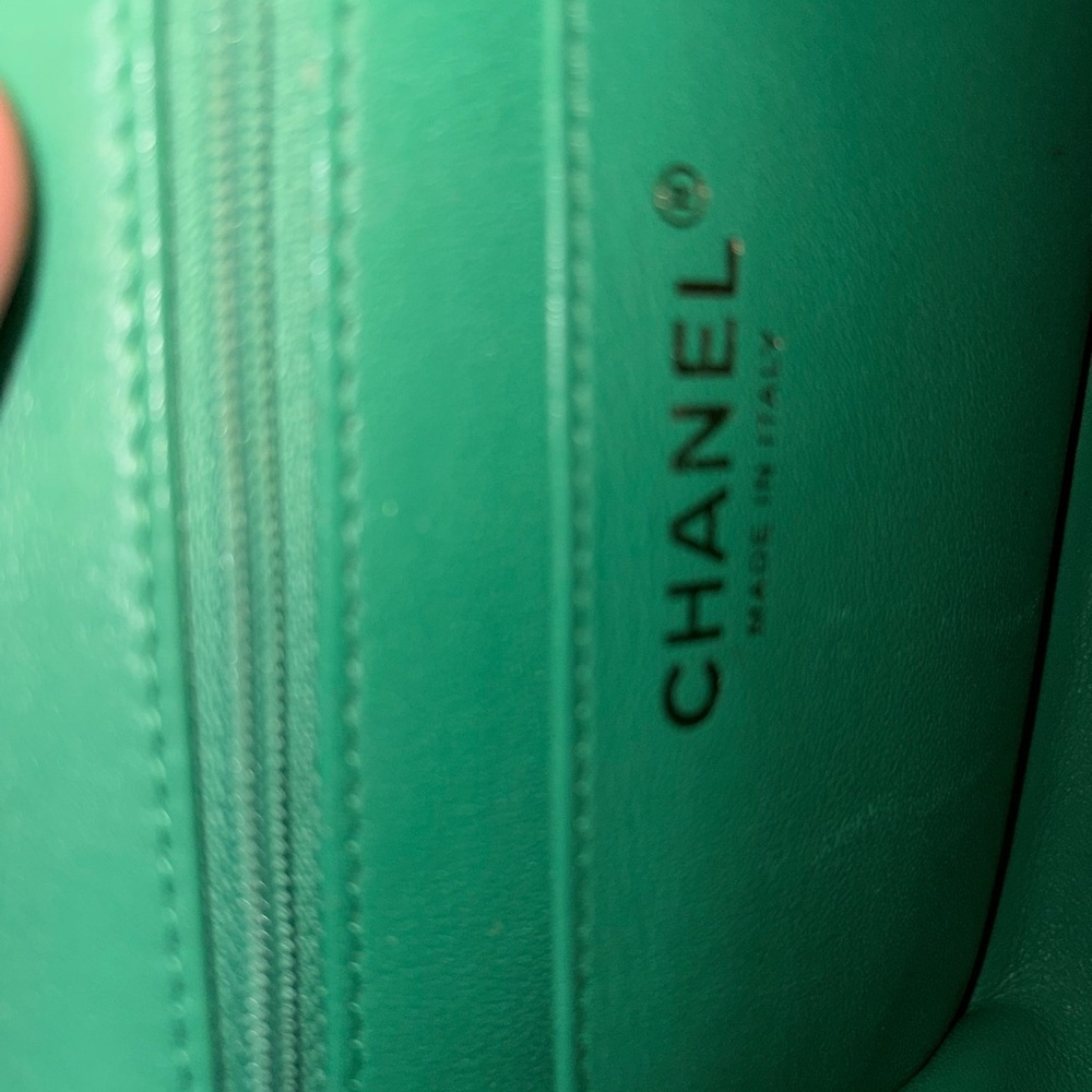 CHANEL 💯 Authentic Emerald Green Quilted Mini Flap Bag with Silver Hardware rare - Picture 5 of 16